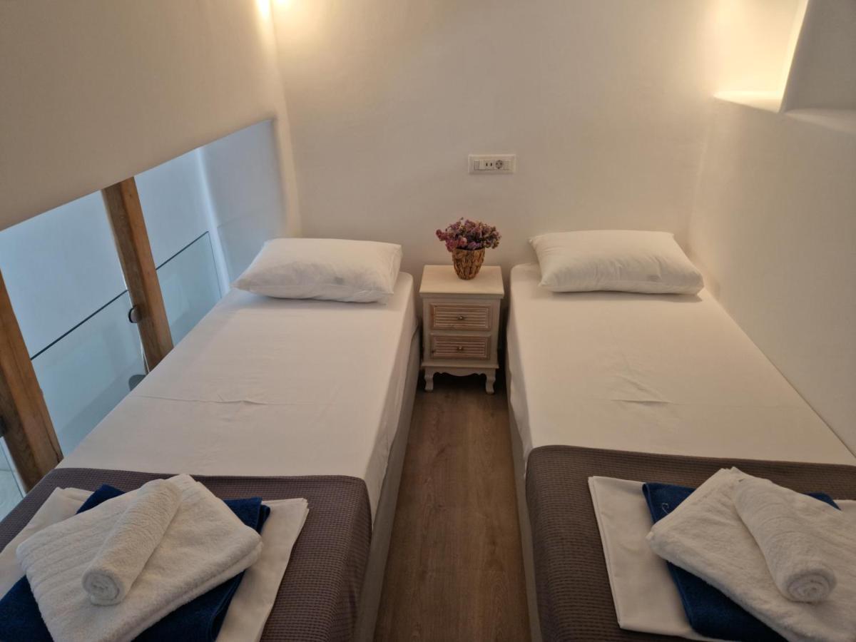Empyreal Blue Apartments Mykonos Town Exterior foto