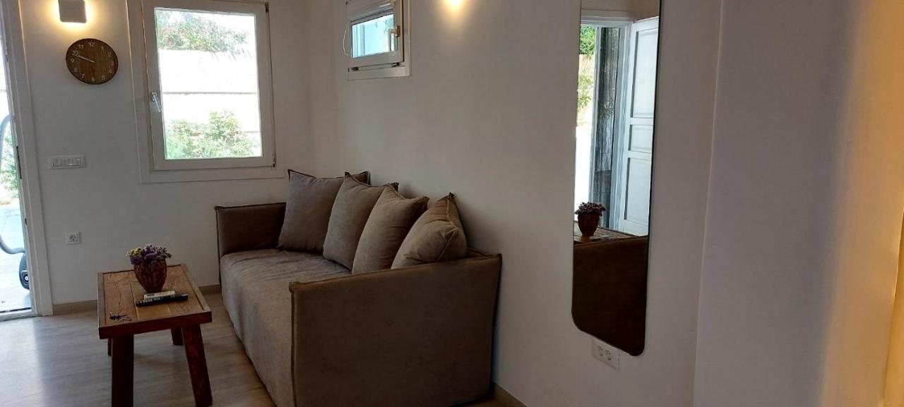 Empyreal Blue Apartments Mykonos Town Exterior foto