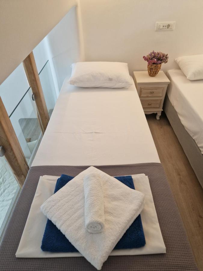 Empyreal Blue Apartments Mykonos Town Exterior foto